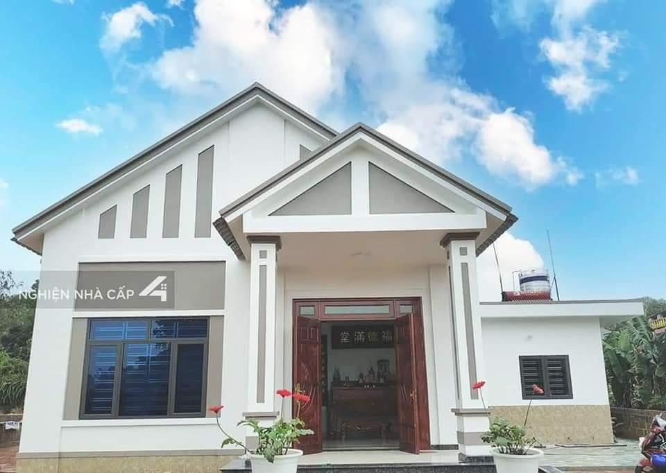 Ngoài mái thái 3 đỉnh, nhiều gia chủ còn cách tân thành 2 đỉnh khi quỹ đất xây dựng eo hẹp.