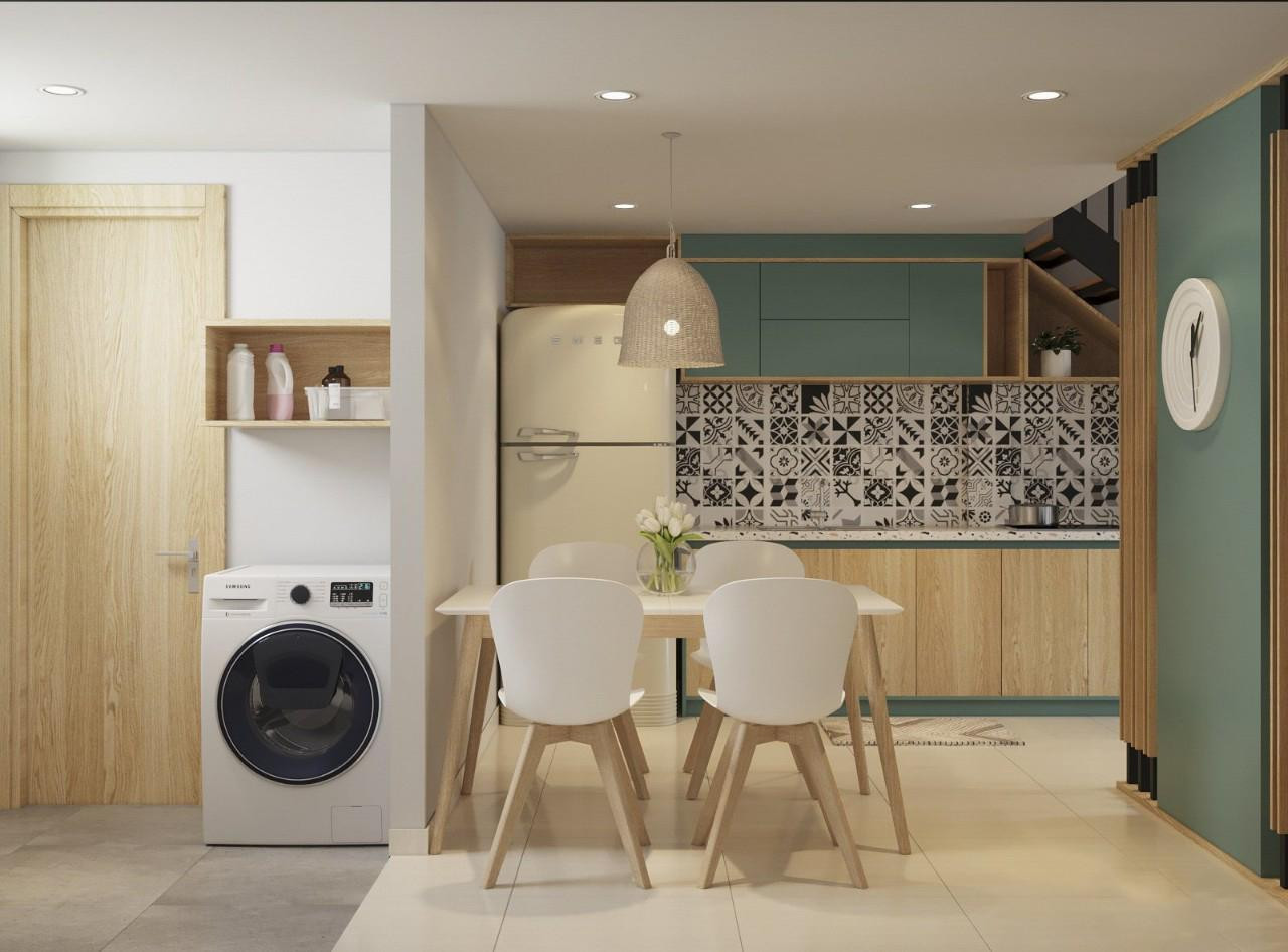 Hiện tại công năng của căn phòng gồm phòng khách, bếp, bàn ăn, phía sau khu vực bếp là phòng vệ sinh có máy giặt trước cửa.