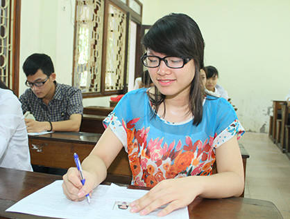 Ngồi phòng có điều hòa, thí sinh thoải mái ảnh 8