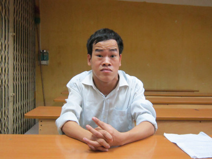 Nỗ lực vượt khó, giờ đây, cậu học trò Lê Viết Thuận đã thực hiện được ước mơ của mình là tiếp tục học tập trên giảng đường ĐH