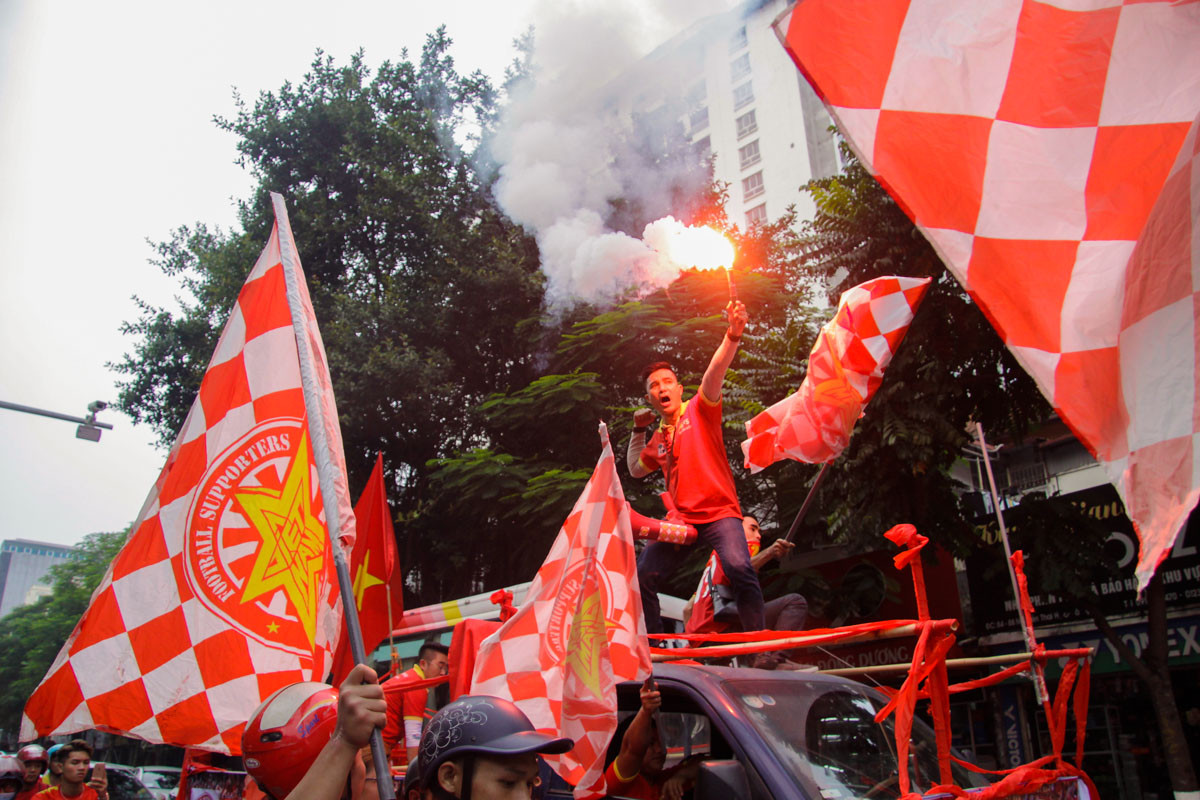 Thắng Campuchia 3-0, tuyển Việt Nam vào bán kết AFF Cup ảnh 5