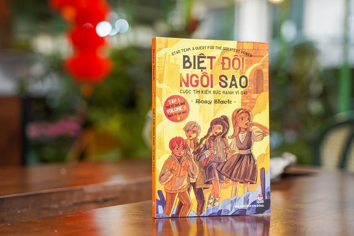 Cuốn truyện: “Star Team: A Quest for the greatest power = Biệt đội ngôi sao: Cuộc tìm kiếm sức mạnh vĩ đại”