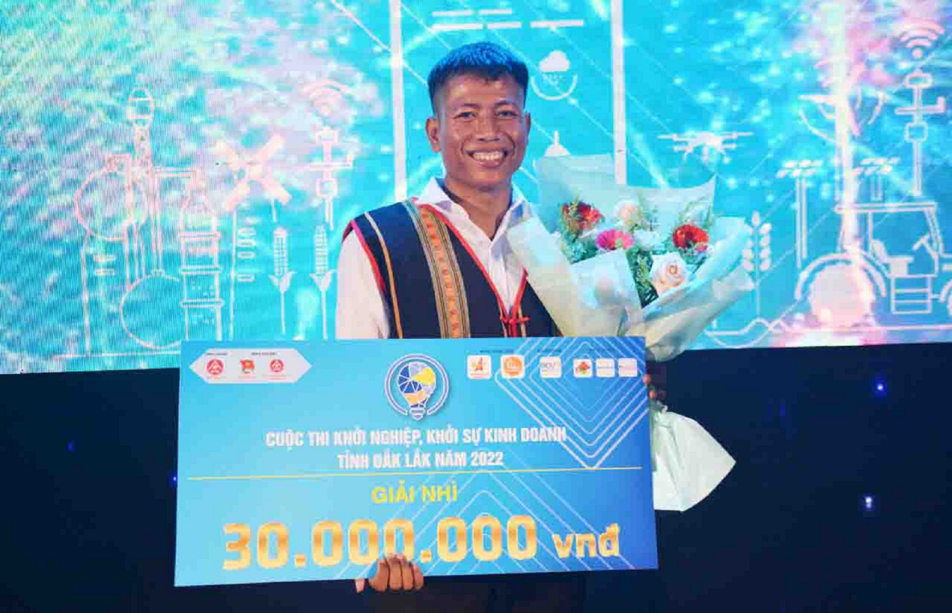 Dự án của Y Xim đoạt giải nhì cuộc thi khởi nghiệp, khởi sự kinh doanh tỉnh Đắk Lắk năm 2022
