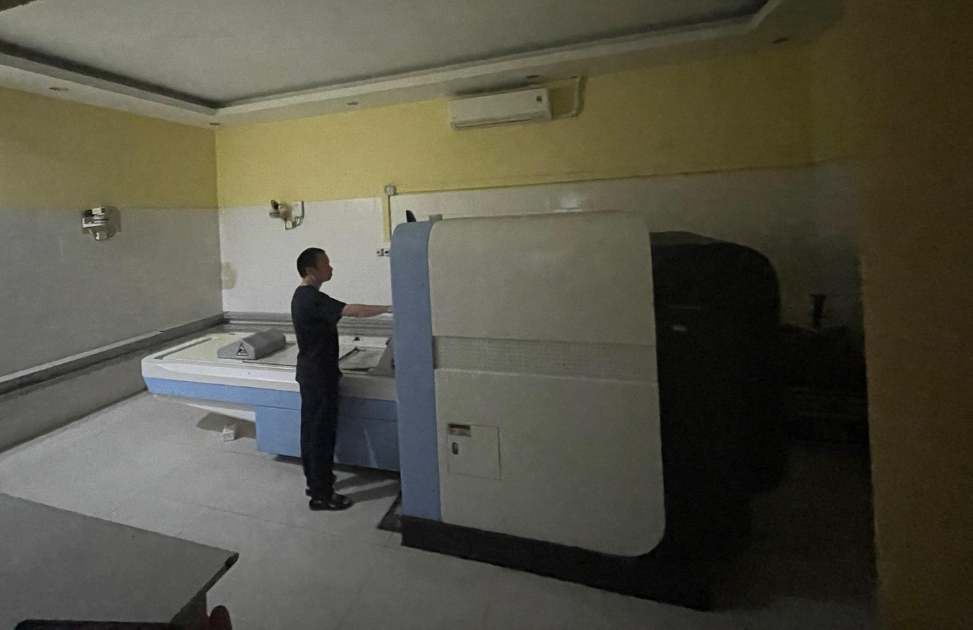 Hệ thống máy móc hiện đại tại BV Bạch Mai “đắp chiếu” trong thời gian tự chủ toàn diện Hệ thống máy móc hiện đại tại BV Bạch Mai “đắp chiếu” trong thời gian tự chủ toàn diện