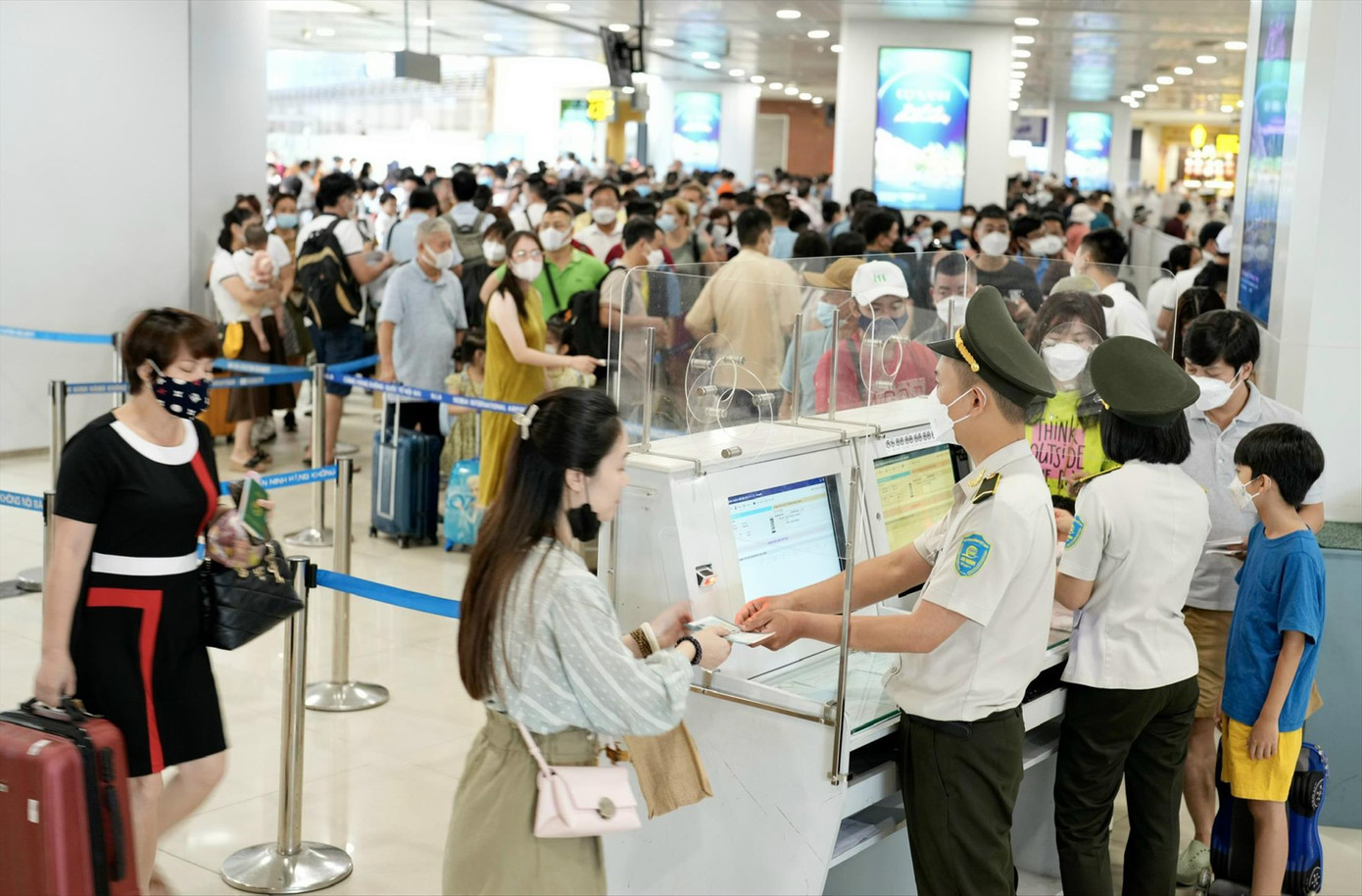 Dự kiến nhu cầu người dân đi lại dịp nghỉ lễ Quốc khánh 2/9 năm nay tăng khoảng 10% so với ngày thường Dự kiến nhu cầu người dân đi lại dịp nghỉ lễ Quốc khánh 2/9 năm nay tăng khoảng 10% so với ngày thường