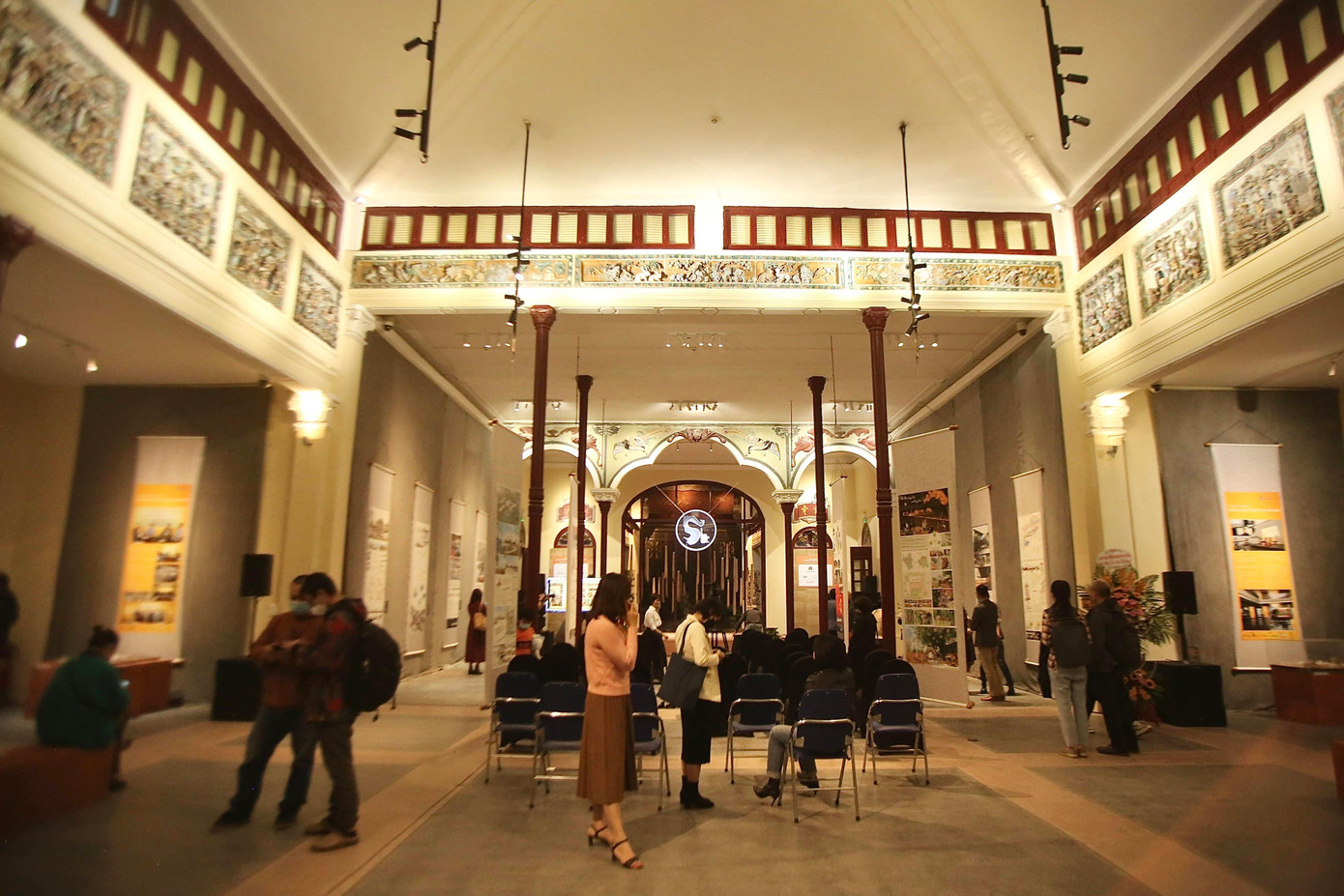 Không gian tiền điện của Hội quán sau khi được phục dựng. ảnh: Duy phạm