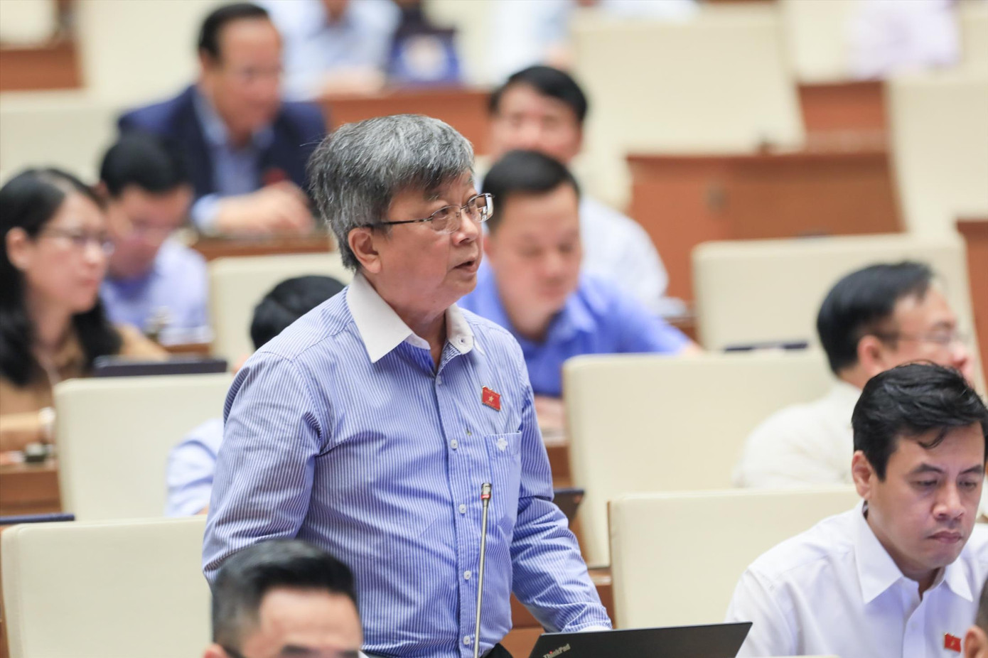 Đại biểu Quốc hội Trương Trọng Nghĩa phát biểu trong phiên thảo luận. Ảnh: Nhật Minh Đại biểu Quốc hội Trương Trọng Nghĩa phát biểu trong phiên thảo luận. Ảnh: Nhật Minh