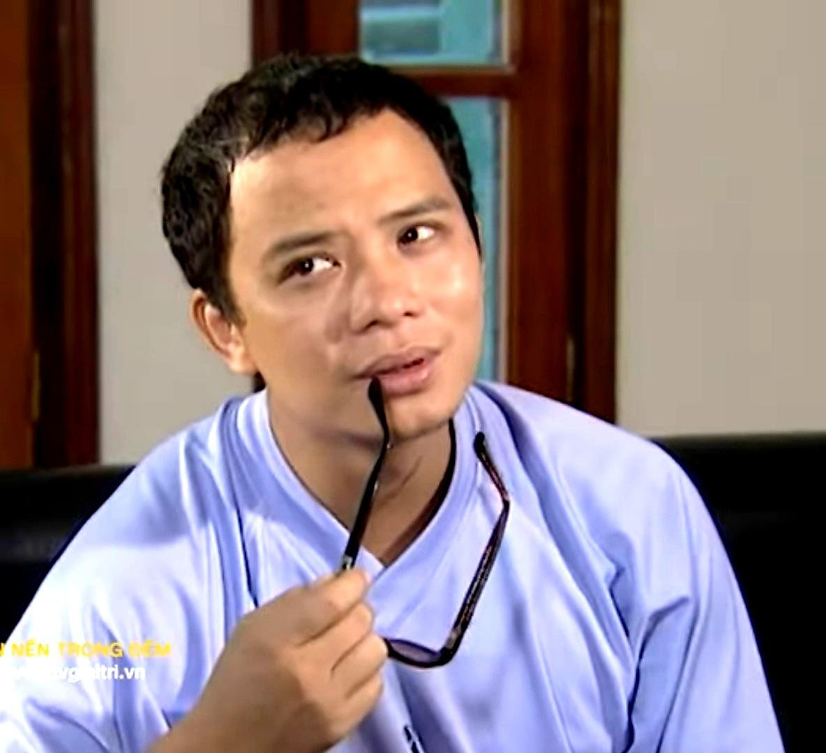 Diễn viên Anh Tuấn trong “Những ngọn nến trong đêm”