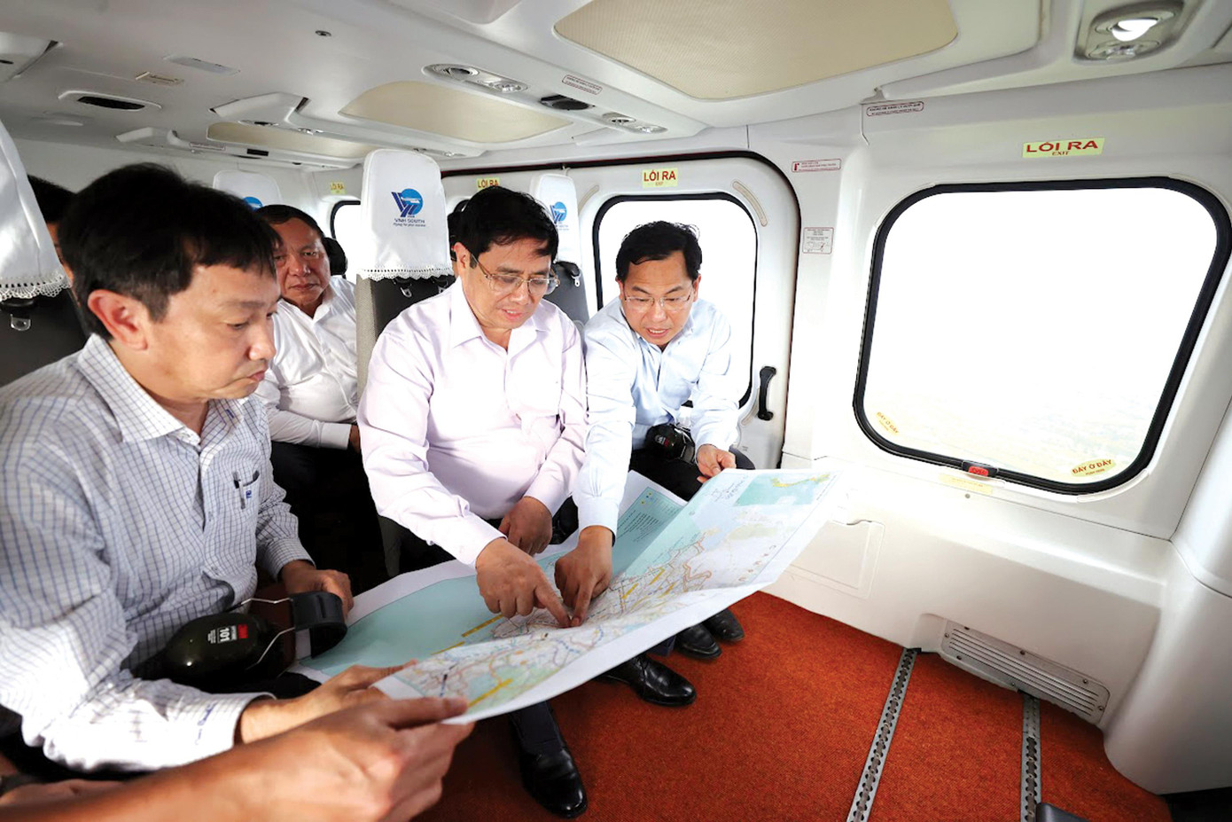 Nhân chuyến thăm và làm việc tại thành phố Cần Thơ, sáng 21/6, Thủ tướng Phạm Minh Chính đi khảo sát quy hoạch vùng Đồng bằng sông Cửu Long Nhân chuyến thăm và làm việc tại thành phố Cần Thơ, sáng 21/6, Thủ tướng Phạm Minh Chính đi khảo sát quy hoạch vùng Đồng bằng sông Cửu Long