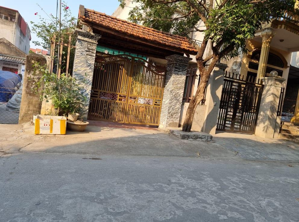 Nhiều địa chỉ ở Hà Nam, Ninh Bình được loạt DN thuê đặt biển rồi lặn mất tăm