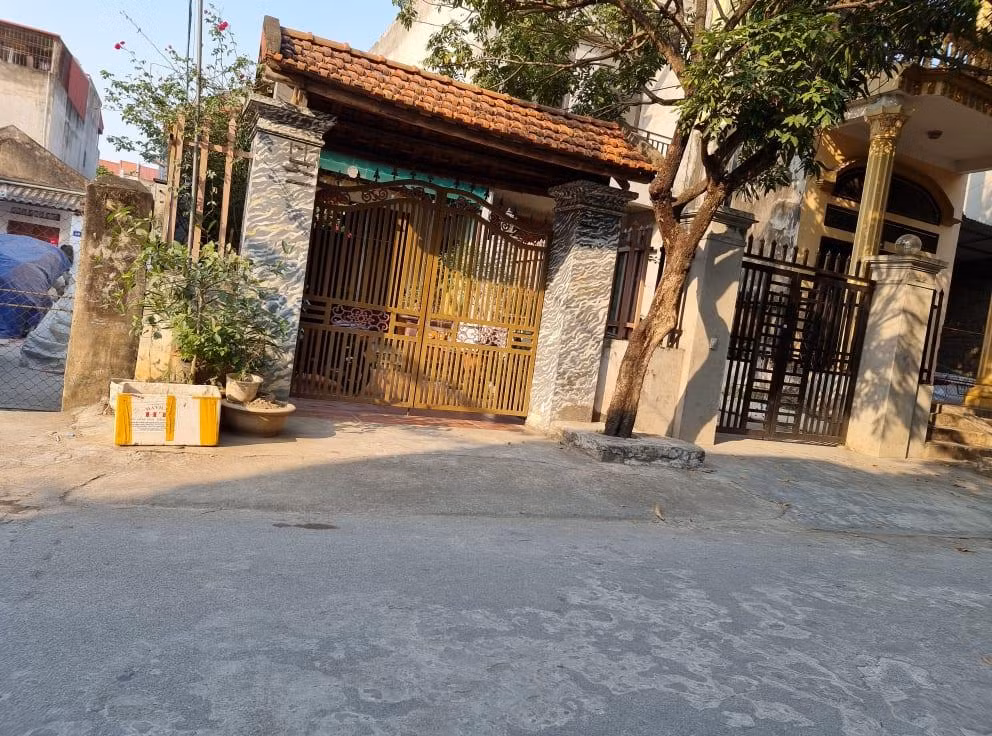 Nhiều địa chỉ ở Hà Nam, Ninh Bình được loạt DN thuê đặt biển rồi lặn mất tăm