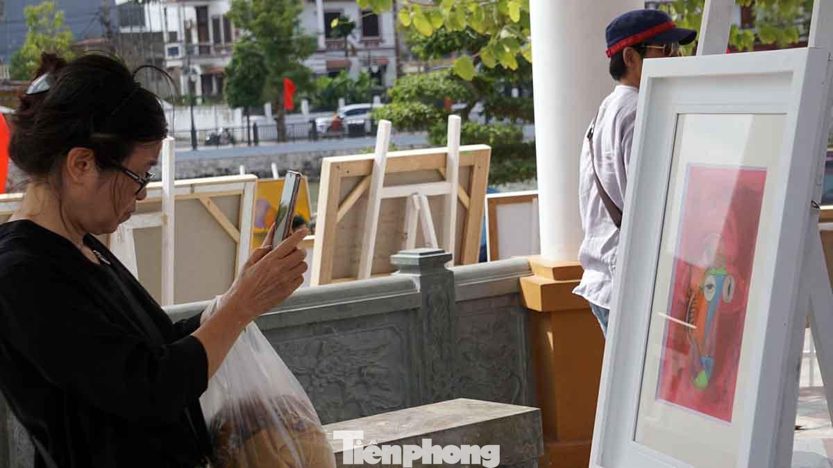 Triển lãm cũng là dịp để các họa sĩ giao lưu, trao đổi kinh nghiệm sáng tạo nghệ thuật, tôn vinh và đưa các tác phẩm nghệ thuật đến với công chúng. Qua đó, góp phần thúc đẩy phong trào sáng tác mỹ thuật, hội họa, nâng cao đời sống văn hóa, tinh thần cho nhân dân.