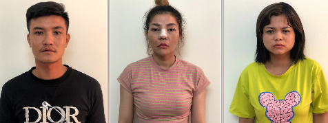 Vũ Thị Hiền (ngoài cùng bên phải ảnh) và 2 đối tượng còn lại tại cơ quan công an.