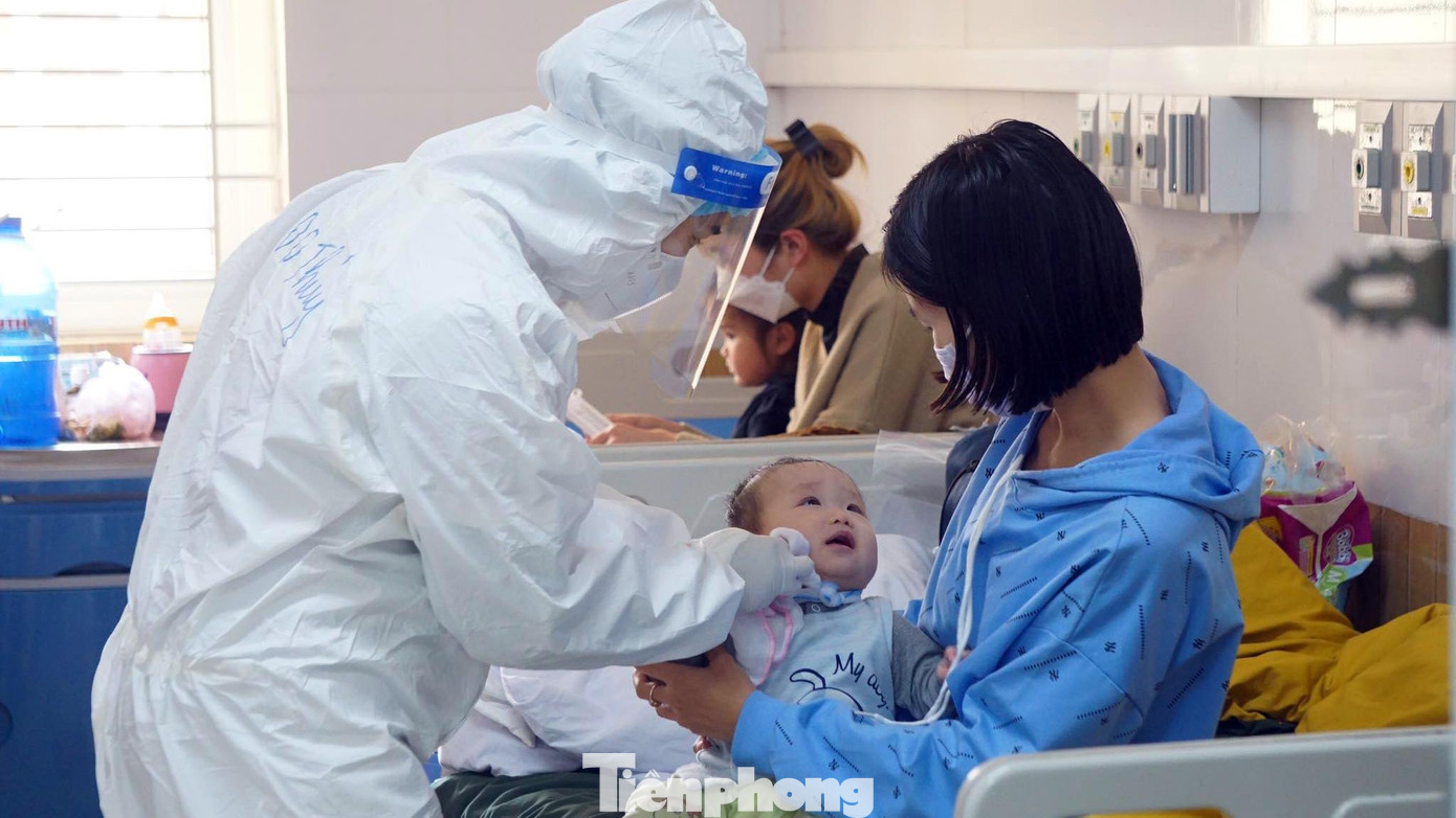 Số ca mắc COVID-19 là trẻ nhỏ ở Hải Dương tăng cao. Số ca mắc COVID-19 là trẻ nhỏ ở Hải Dương tăng cao.