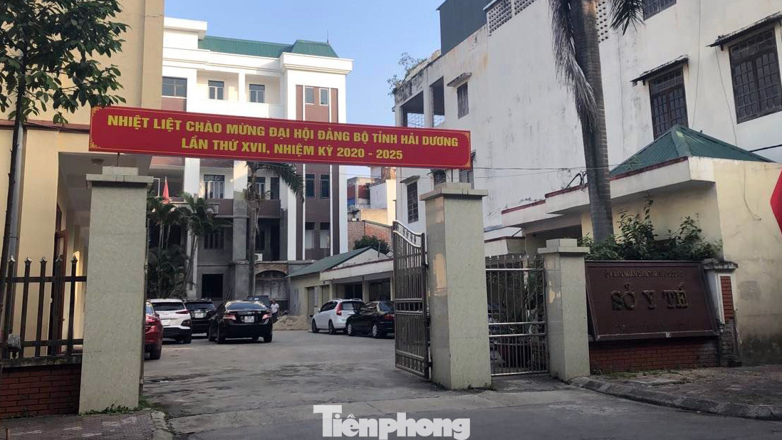 Ban Thường vụ Tỉnh uỷ Hải Dương xác định Đảng ủy Sở Y tế và nhiều lãnh đạo thuộc Sở này có nhiều vi phạm. Ban Thường vụ Tỉnh uỷ Hải Dương xác định Đảng ủy Sở Y tế và nhiều lãnh đạo thuộc Sở này có nhiều vi phạm.