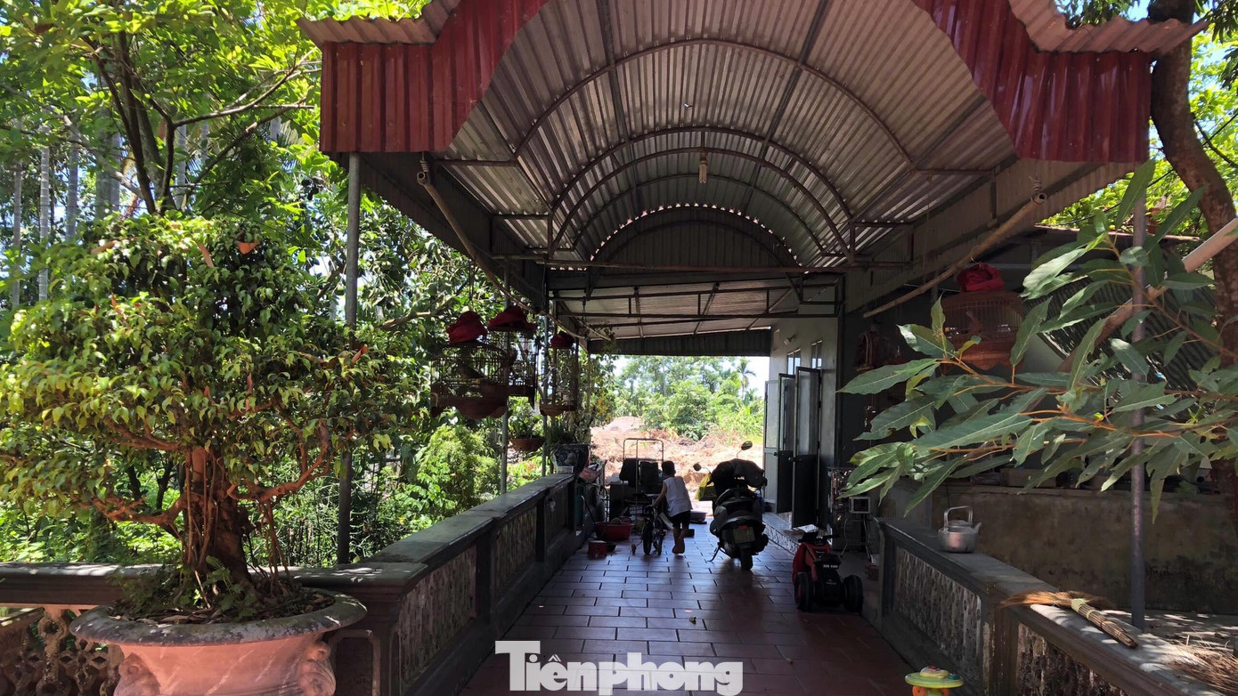 Hộ dân Nguyễn Văn Hoàng có công trình sinh hoạt trên đất cũng không được huyện Thủy Nguyên duyệt tái định cư.