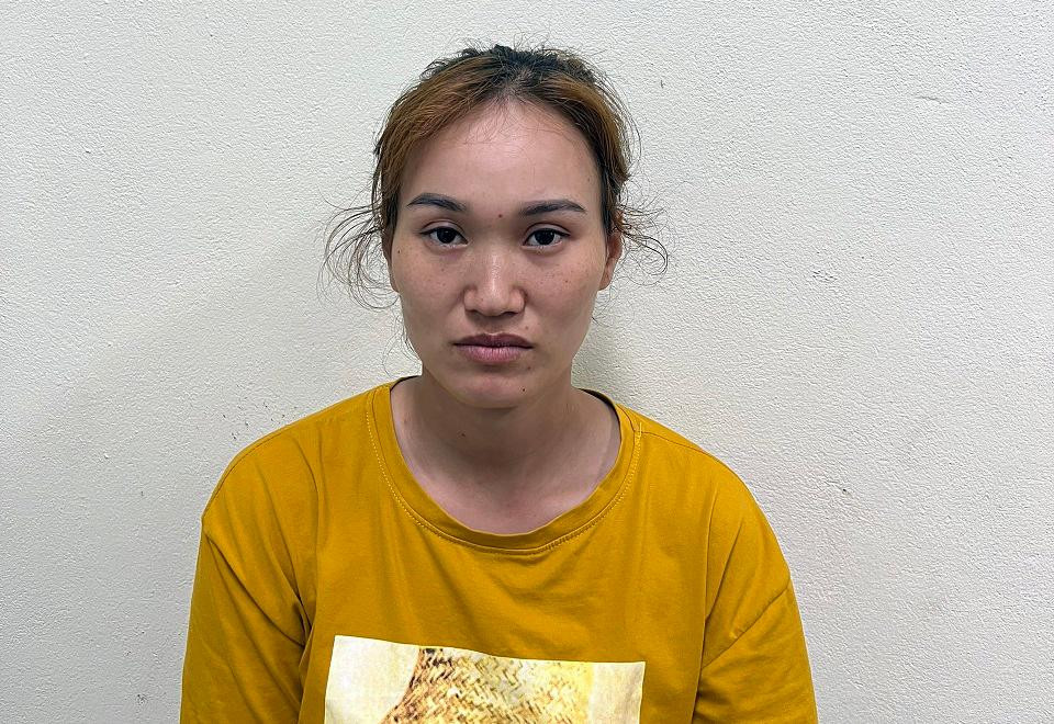 Bị can Nguyễn Thị Huệ tại cơ quan điều tra. Bị can Nguyễn Thị Huệ tại cơ quan điều tra.