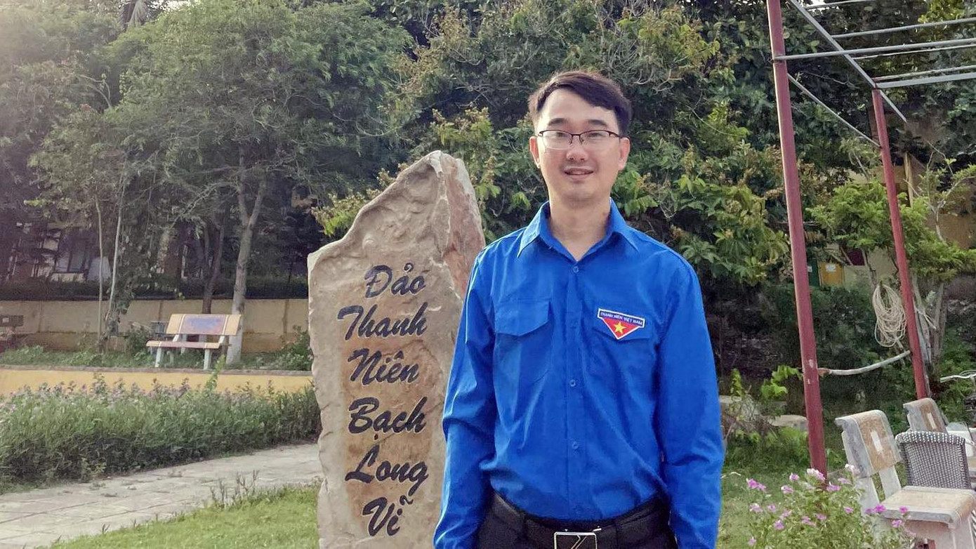Anh Đinh Duy Thanh - Bí thư Huyện Đoàn Bạch Long Vĩ.