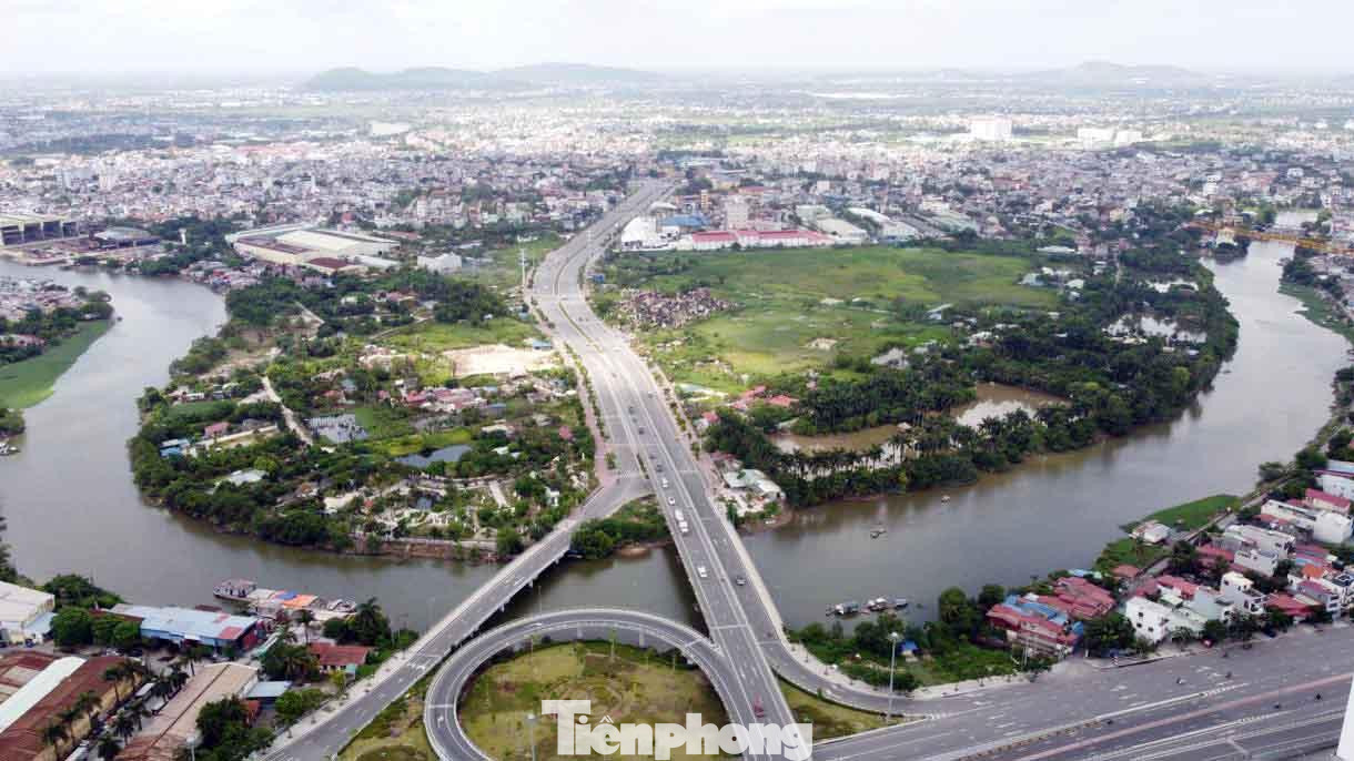 Một góc xã An Đồng (huyện An Dương, TP Hải Phòng) có nhiều thay đổi sau 10 năm thực hiện chương trình nông thôn mới. Một góc xã An Đồng (huyện An Dương, TP Hải Phòng) có nhiều thay đổi sau 10 năm thực hiện chương trình nông thôn mới.