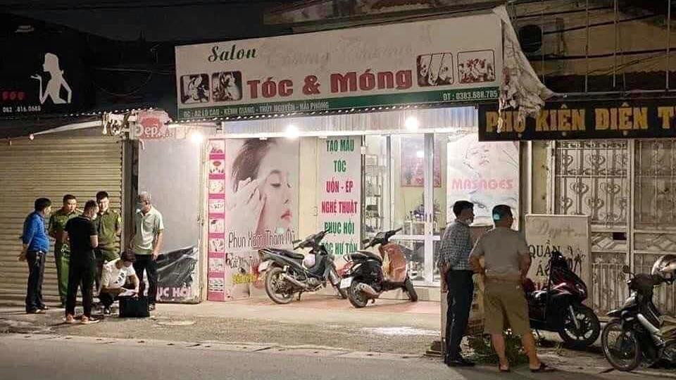 Công an huyện Thủy Nguyên (Hải Phòng) khám nghiệm hiện trường. Công an huyện Thủy Nguyên (Hải Phòng) khám nghiệm hiện trường.