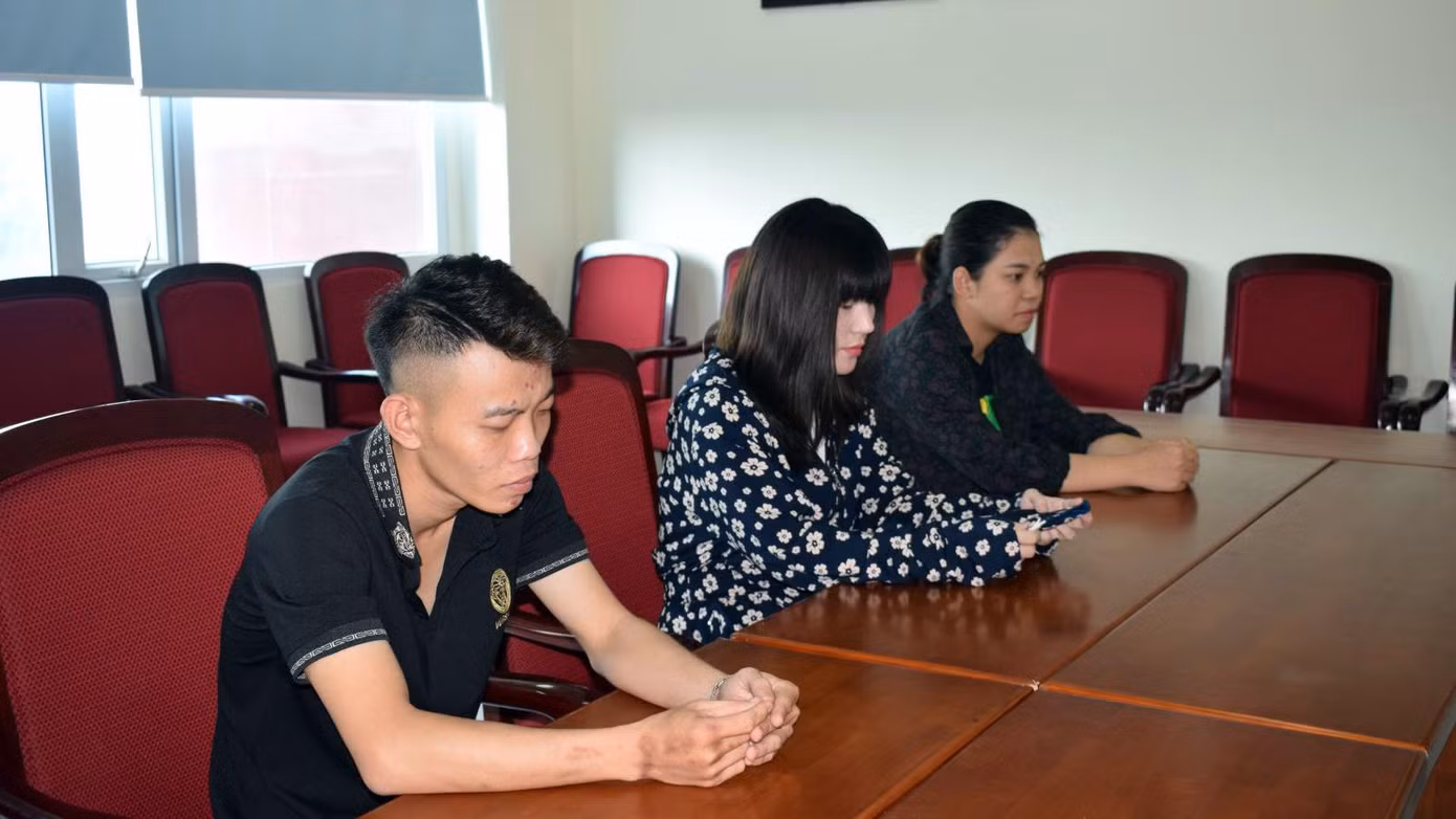 Các bị can tại cơ quan điều tra. Các bị can tại cơ quan điều tra.