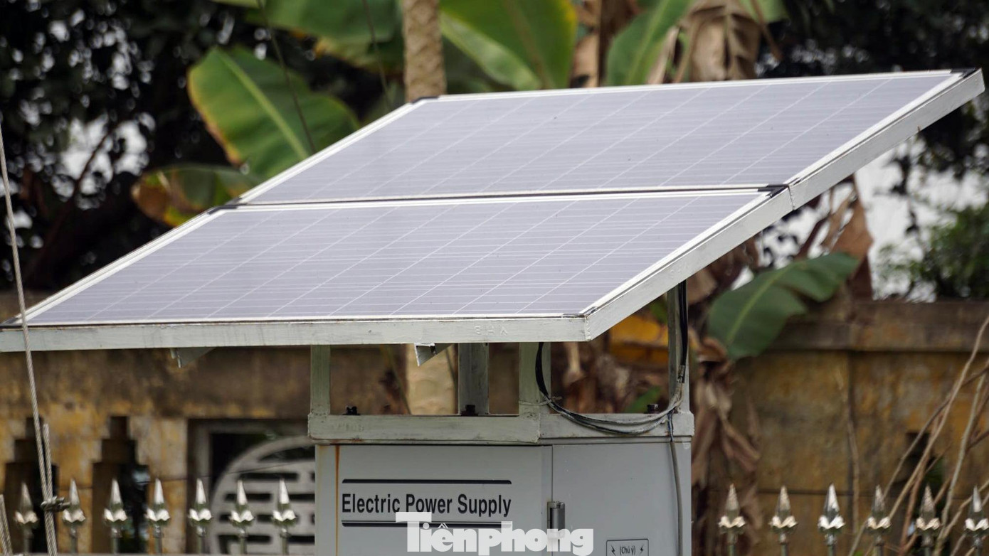 Bên cạnh đó, nhiều thiết bị hiện đại được lắp đặt tích hợp đo một số chỉ số về thời tiết, môi trường.