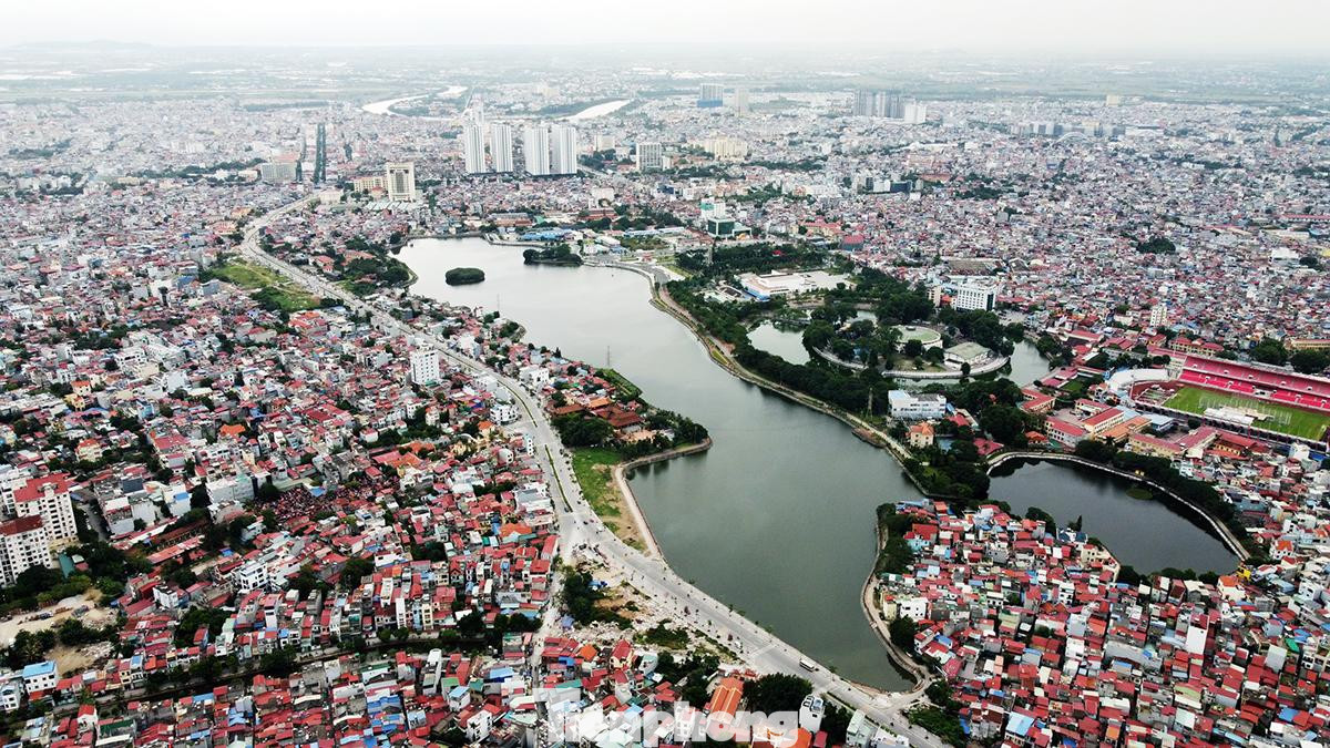 Đường Đông Khê 2 ven hồ An Biên vừa được TP Hải Phòng đầu tư xây dựng và đưa vào sử dụng.