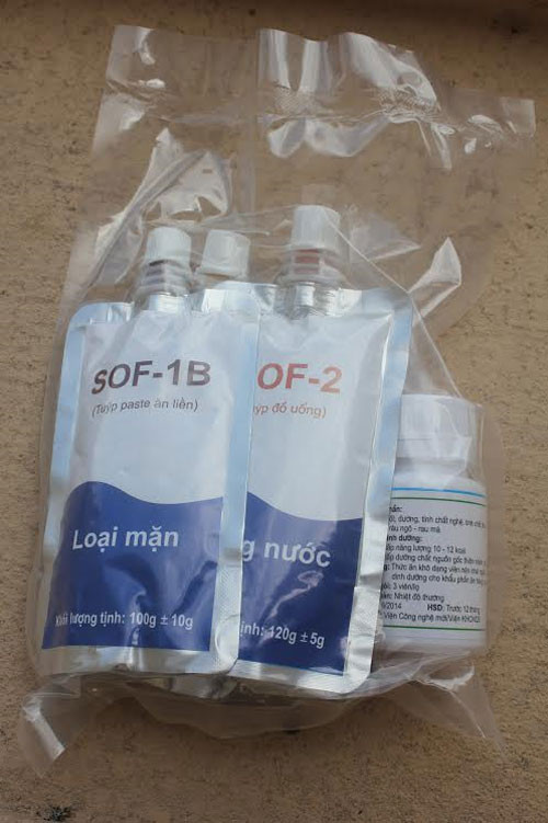 Kiểm ngư tại Hoàng Sa dùng khẩu phần ăn dạng tuýp ảnh 1