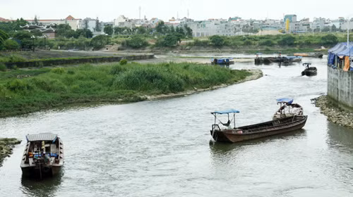  Con sông biên giới Bắc Luân, nơi nhiều cô gái bị lừa bán sang Trung Quốc