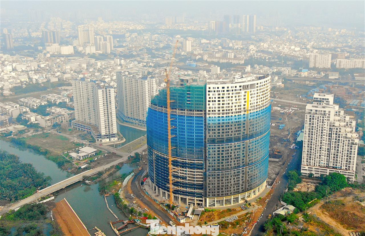 Bộ Tài chính cảnh báo về việc thị trường trái phiếu doanh nghiệp tăng trưởng nóng, không bền vững. Bộ Tài chính cảnh báo về việc thị trường trái phiếu doanh nghiệp tăng trưởng nóng, không bền vững.