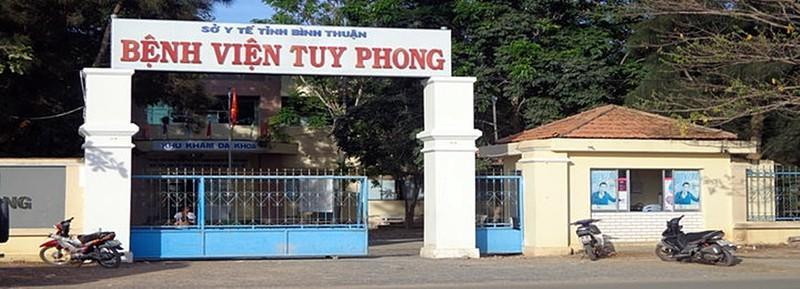 Trung tâm Y tế huyện Tuy Phong tạm dừng việc tiếp nhận người bệnh đến khám, chữa bệnh trong thời gian 7 ngày kể từ 12h00 ngày 24/6/2021. Trung tâm Y tế huyện Tuy Phong tạm dừng việc tiếp nhận người bệnh đến khám, chữa bệnh trong thời gian 7 ngày kể từ 12h00 ngày 24/6/2021.