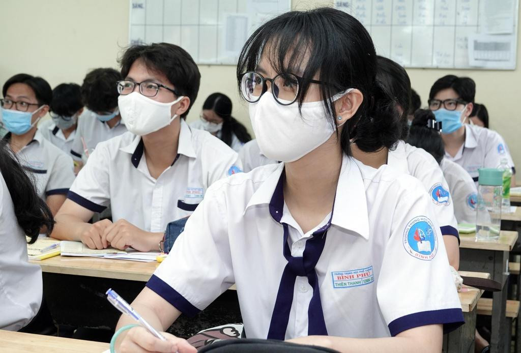 Ngày 22/6, Sở GD - ĐT TP. HCM phát thông báo khẩn đến trưởng các điểm thi và hiệu trưởng các trường THPT có học sinh tham gia kỳ thi tốt nghiệp THPT năm 2021.