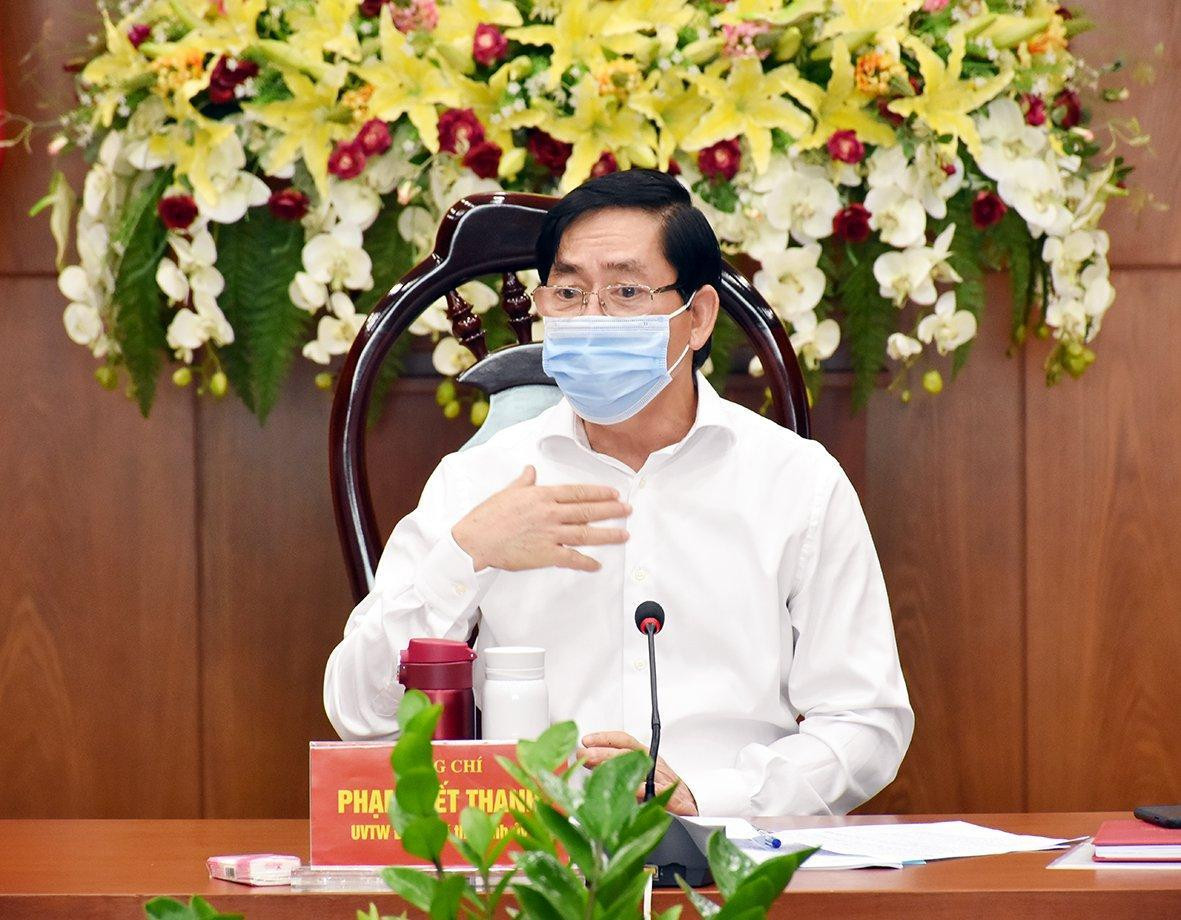 Ông Phạm Viết Thanh, Ủy viên Trung ương Đảng, Bí thư Tỉnh ủy Bà Rịa-Vũng Tàu phát biểu tại cuộc họp. Ông Phạm Viết Thanh, Ủy viên Trung ương Đảng, Bí thư Tỉnh ủy Bà Rịa-Vũng Tàu phát biểu tại cuộc họp.