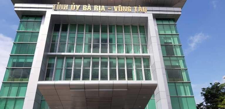 Vũng Tàu tiếp tục tổ chức thi tuyển để tuyển dụng nhiều cán bộ chủ chốt. Vũng Tàu tiếp tục tổ chức thi tuyển để tuyển dụng nhiều cán bộ chủ chốt.