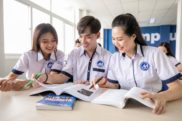 Trường ĐH Tài chính Marketing thực hiện chính sách hỗ trợ cho sinh viên đại học 17D, 18D, 19D, 20D và cao đẳng 18C, 19C. Trường ĐH Tài chính Marketing thực hiện chính sách hỗ trợ cho sinh viên đại học 17D, 18D, 19D, 20D và cao đẳng 18C, 19C.