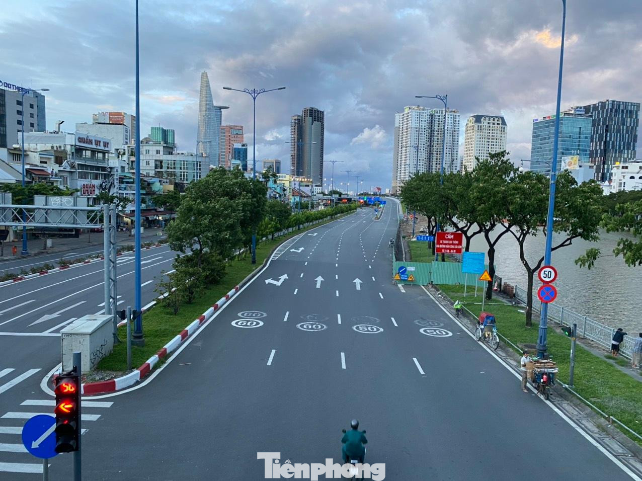 Tuyến đường Võ Văn Kiệt quận 1.