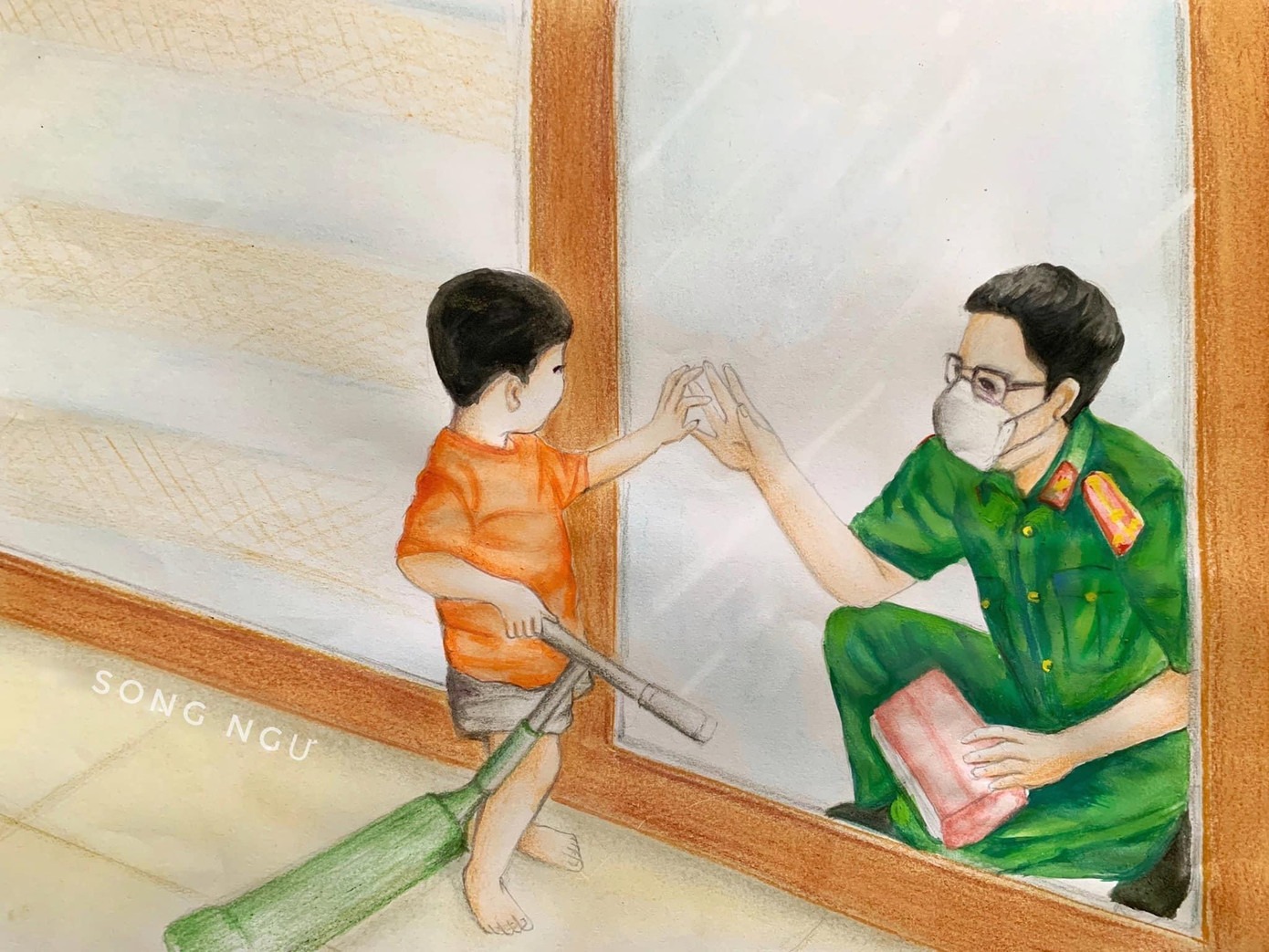 Anh công an tạm biệt con để lên đường chống dịch.