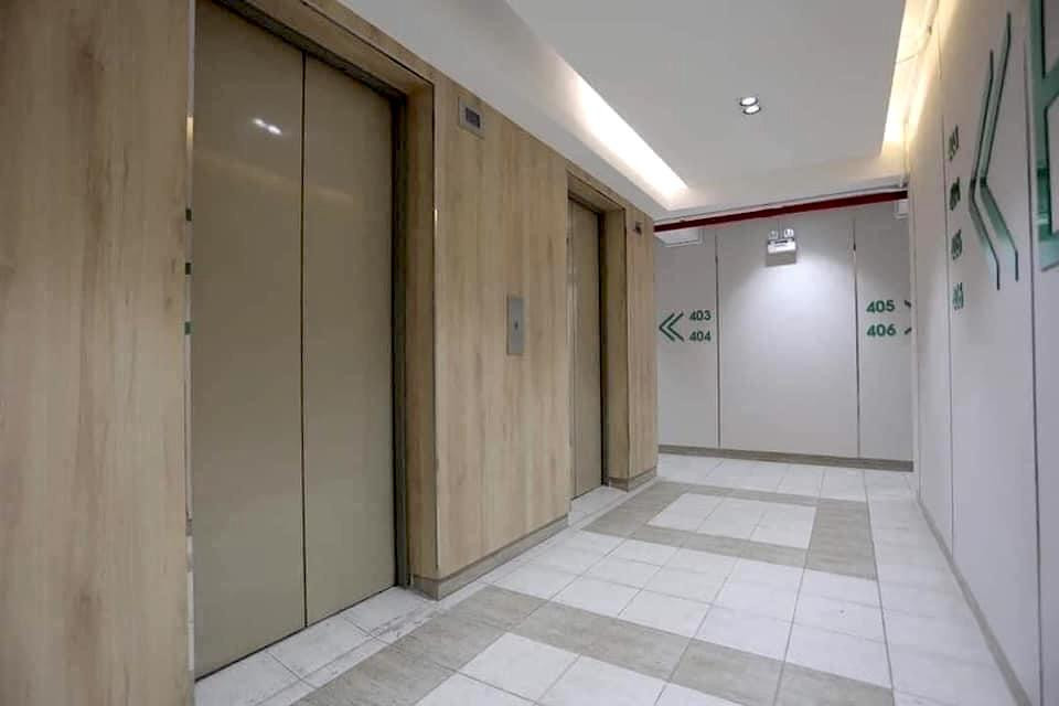 Sau đó, chủ đầu tư mới đã thương lượng mua lại toàn bộ các căn hộ đã bán cho người dân. Ảnh: Q.R.