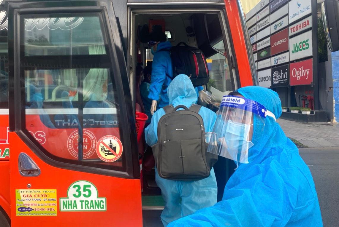 Bà Rịa - Vũng Tàu rút sinh viên y dược đào tạo theo địa chỉ về quê chống dịch. Bà Rịa - Vũng Tàu rút sinh viên y dược đào tạo theo địa chỉ về quê chống dịch.