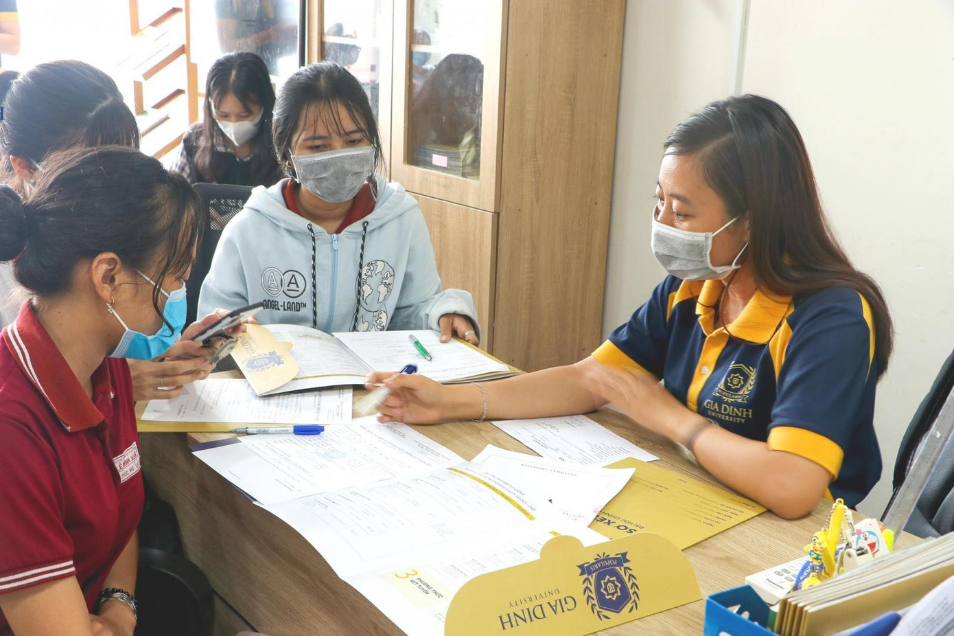 TP. HCM có bao nhiêu thí sinh được đặc cách tốt nghiệp? ảnh 1