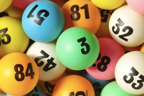 Xổ số hóa đơn về cơ bản khác với xổ số kiến thiết truyền thống.