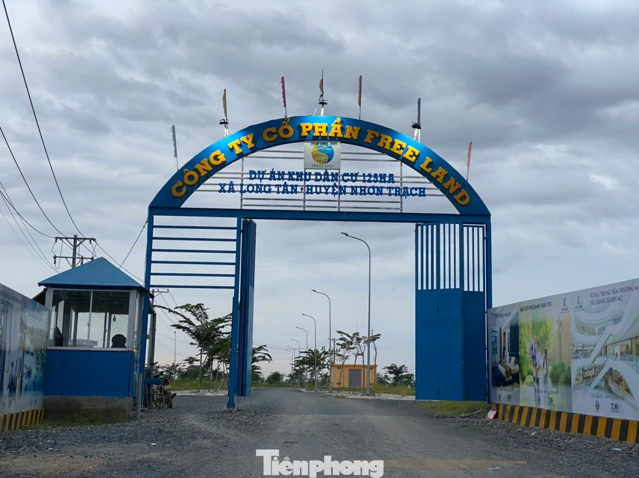 Nhờ có hợp đồng bảo lãnh nguyên tắc của ngân hàng, Sở Xây dựng tỉnh Đồng Nai đã có văn bản chấp thuận cho Công ty Free Land bán nhà ở hình thành trong tương lai.