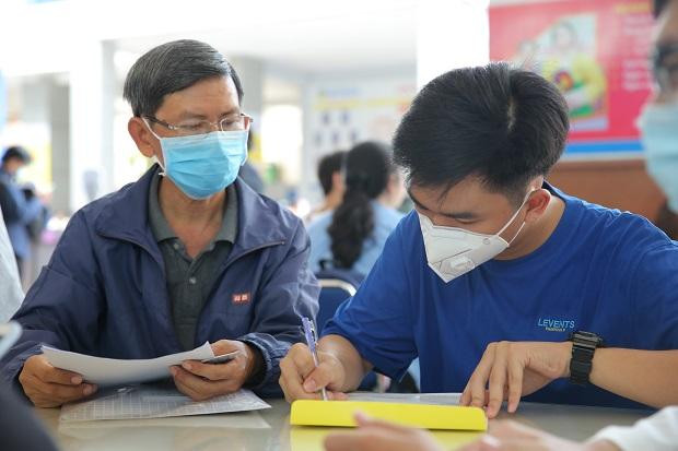 Ngoài ra, thí sinh còn tham dự kỳ thi tuyển sinh riêng, kỳ thi đánh giá năng lực, kỳ thi tốt nghiệp THPT. Ngoài ra, thí sinh còn tham dự kỳ thi tuyển sinh riêng, kỳ thi đánh giá năng lực, kỳ thi tốt nghiệp THPT.