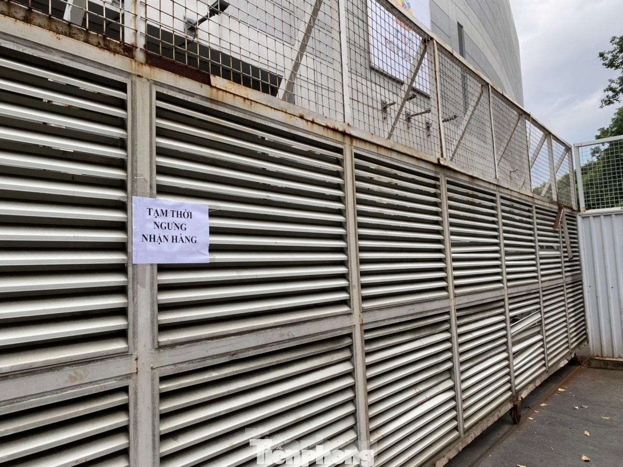 Siêu thị Aeon Mall Tân Phú Celadon ra thông tạm thời ngưng nhận hàng.