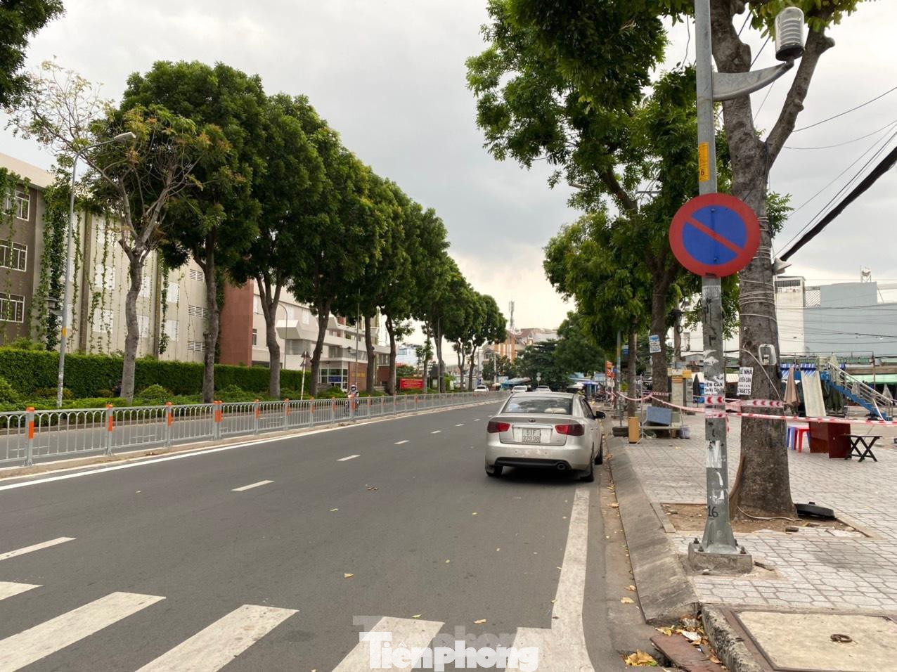 Tình hình dịch COVID-19 tại chợ Sơn Kỳ đang phức tạp, lực lượng chức năng cũng tiến hành lấy mẫu xét nghiệm toàn bộ người dân sống trong chợ và khu vực xung quanh.