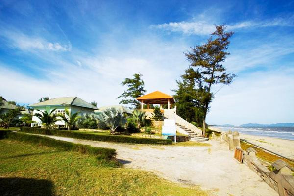 Dự án Khu du lịch Vũng Tàu Paradise còn lại 80ha quy hoạch xây dựng khu khách sạn và khu văn hóa dân tộc sử dụng không hiệu quả và không sử dụng trong thời gian dài. Dự án Khu du lịch Vũng Tàu Paradise còn lại 80ha quy hoạch xây dựng khu khách sạn và khu văn hóa dân tộc sử dụng không hiệu quả và không sử dụng trong thời gian dài.