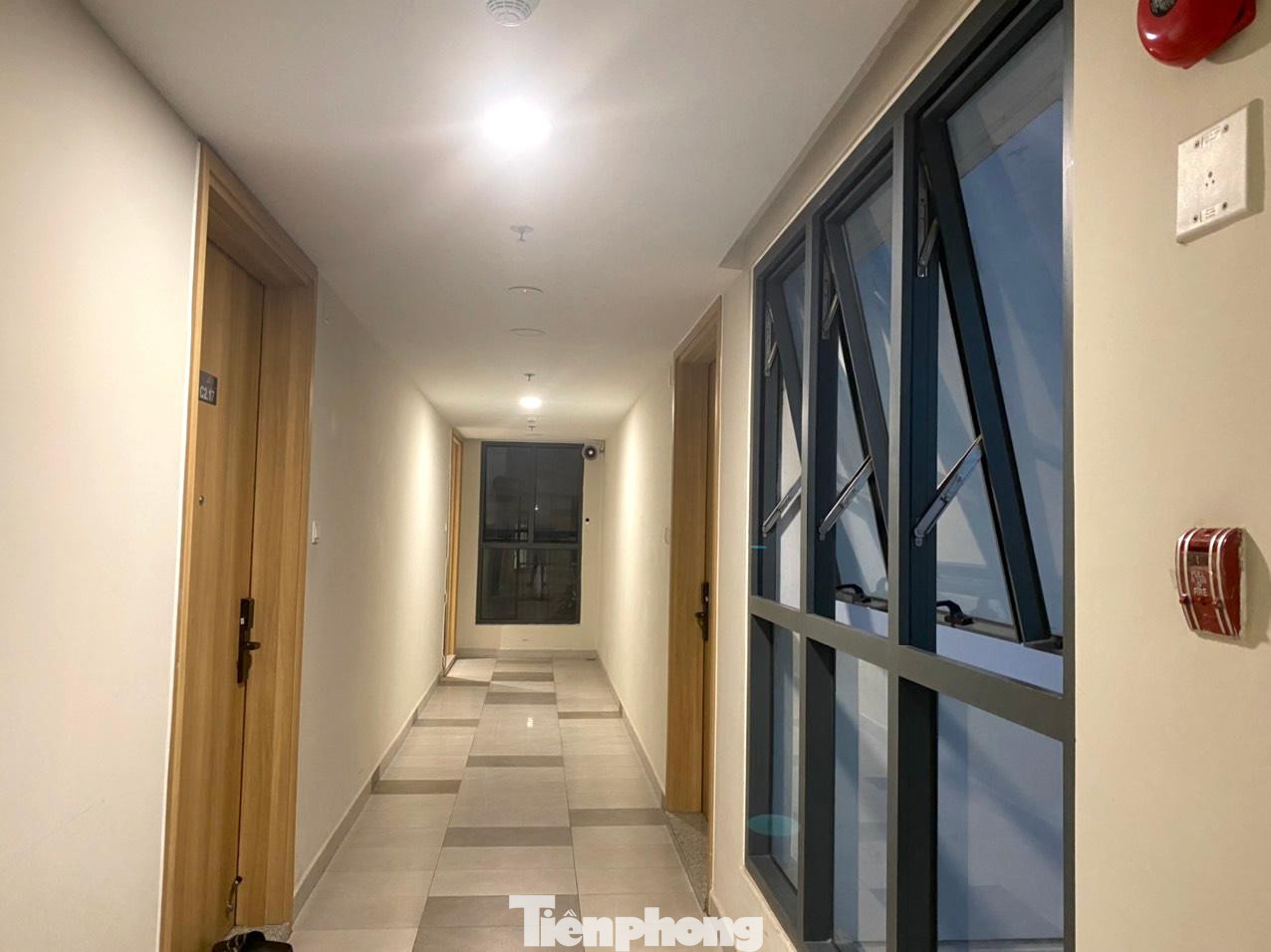 Ở TP.HCM có không ít chung cư thiết kế hệ thống thông gió ra hành lang chung.