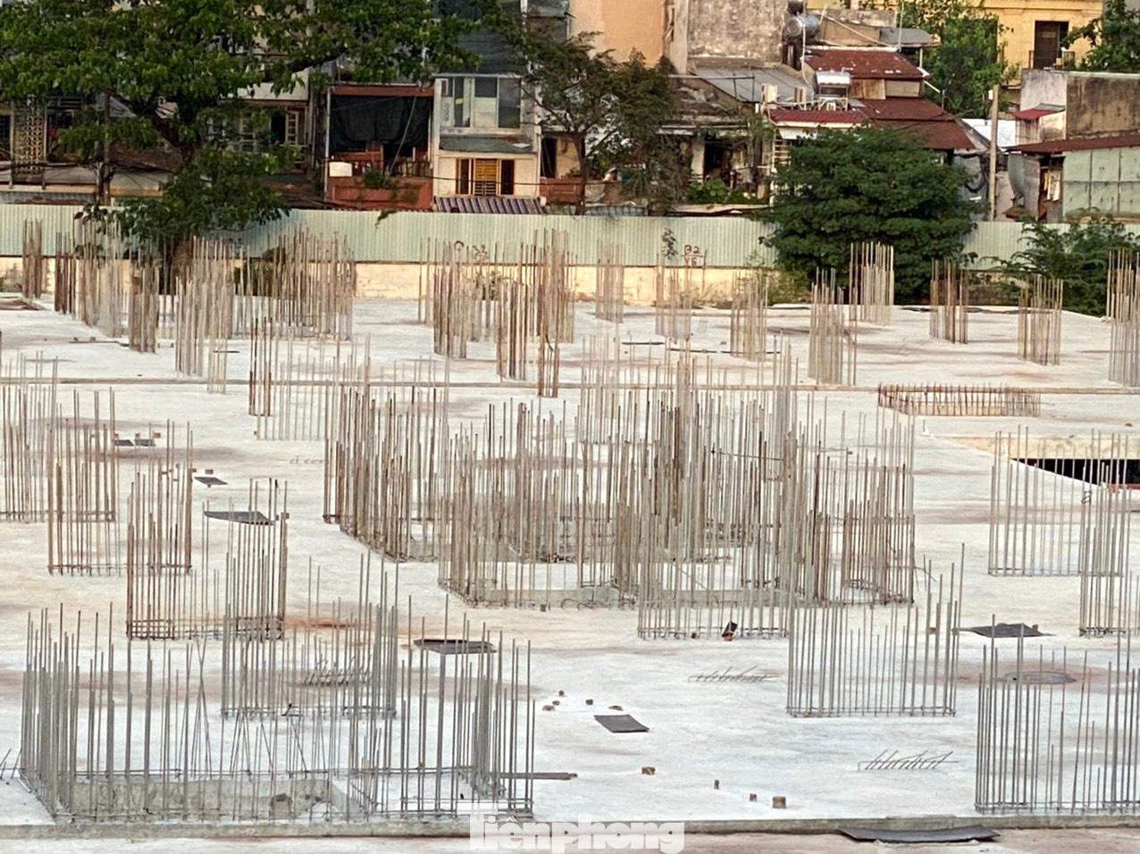 Dự án nhà ở xã hội Lý Thường Kiệt Phú Thọ DMC ở địa chỉ 324 đường Lý Thường Kiệt, phường 14, quận 10, TPHCM đã thi công xong phần móng rồi để đó. Dự án nhà ở xã hội Lý Thường Kiệt Phú Thọ DMC ở địa chỉ 324 đường Lý Thường Kiệt, phường 14, quận 10, TPHCM đã thi công xong phần móng rồi để đó.