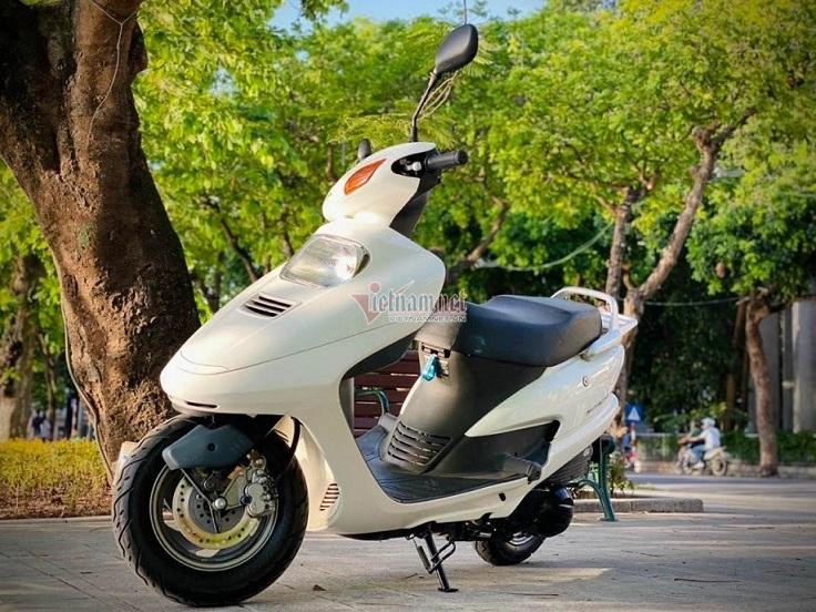 Những chiếc Honda Spaycy nguyên bản, vỏ vẫn theo xe, mới cứng. Những chiếc Honda Spaycy nguyên bản, vỏ vẫn theo xe, mới cứng.