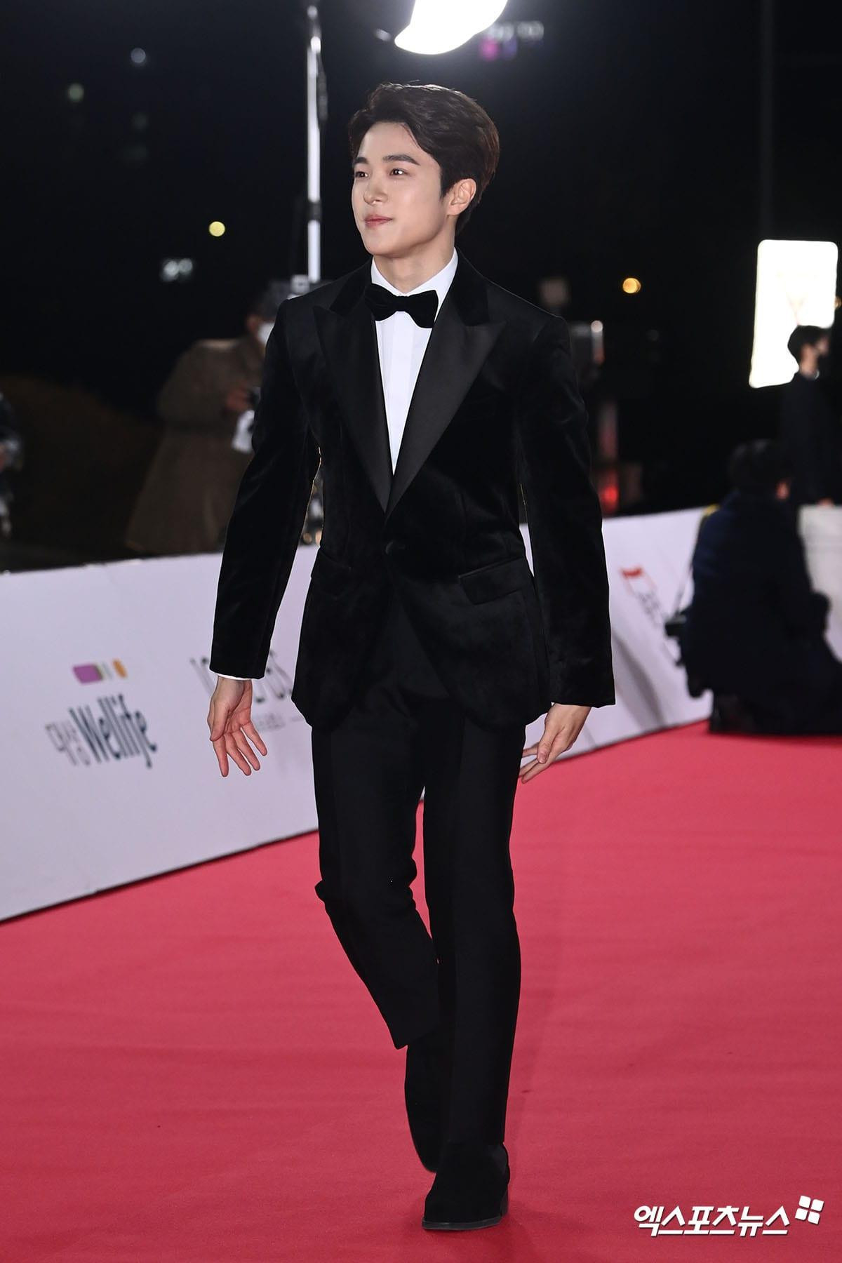 Sao nhí "Khách sạn ma quái" Nam Da Reum nay đã ra dáng thanh niên ở tuổi 19. Sao nhí "Khách sạn ma quái" Nam Da Reum nay đã ra dáng thanh niên ở tuổi 19.